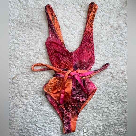 PrettyLittleThing One Piece Swimsuit Monokini Pink Orange Bright Snake Animal - Picture 3 of 14
